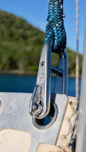 Load image into Gallery viewer, KEY PIN SHACKLE
